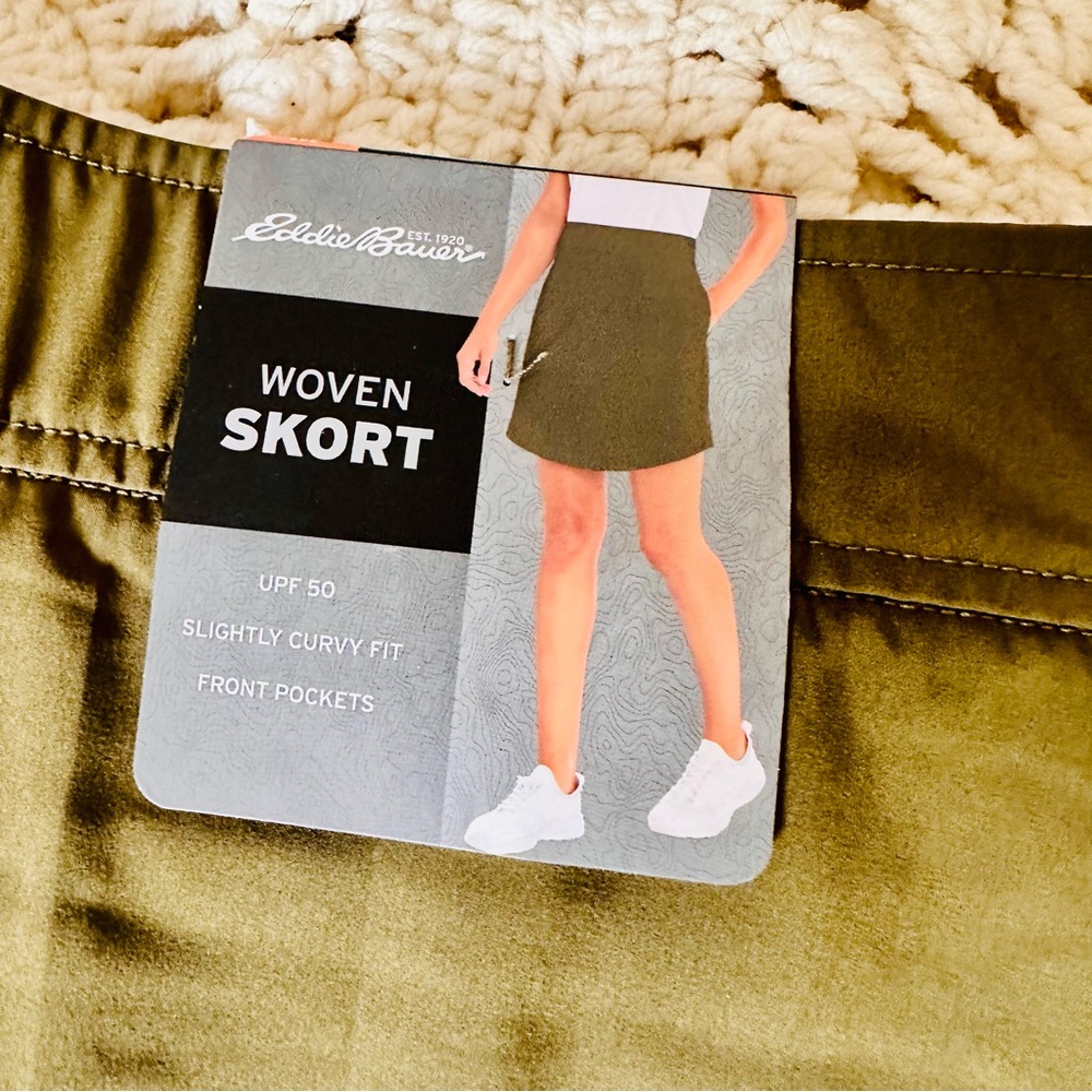 NWT Eddie Bauer Woven Skort Olive Green Size Medium with Shorts UPF 50